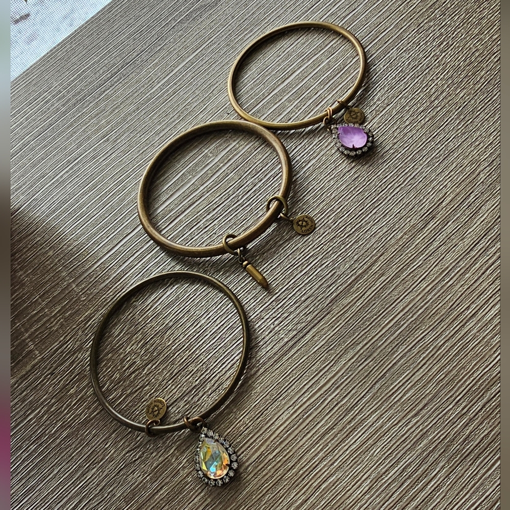 Elegant Gold and Purple Women's Bracelet